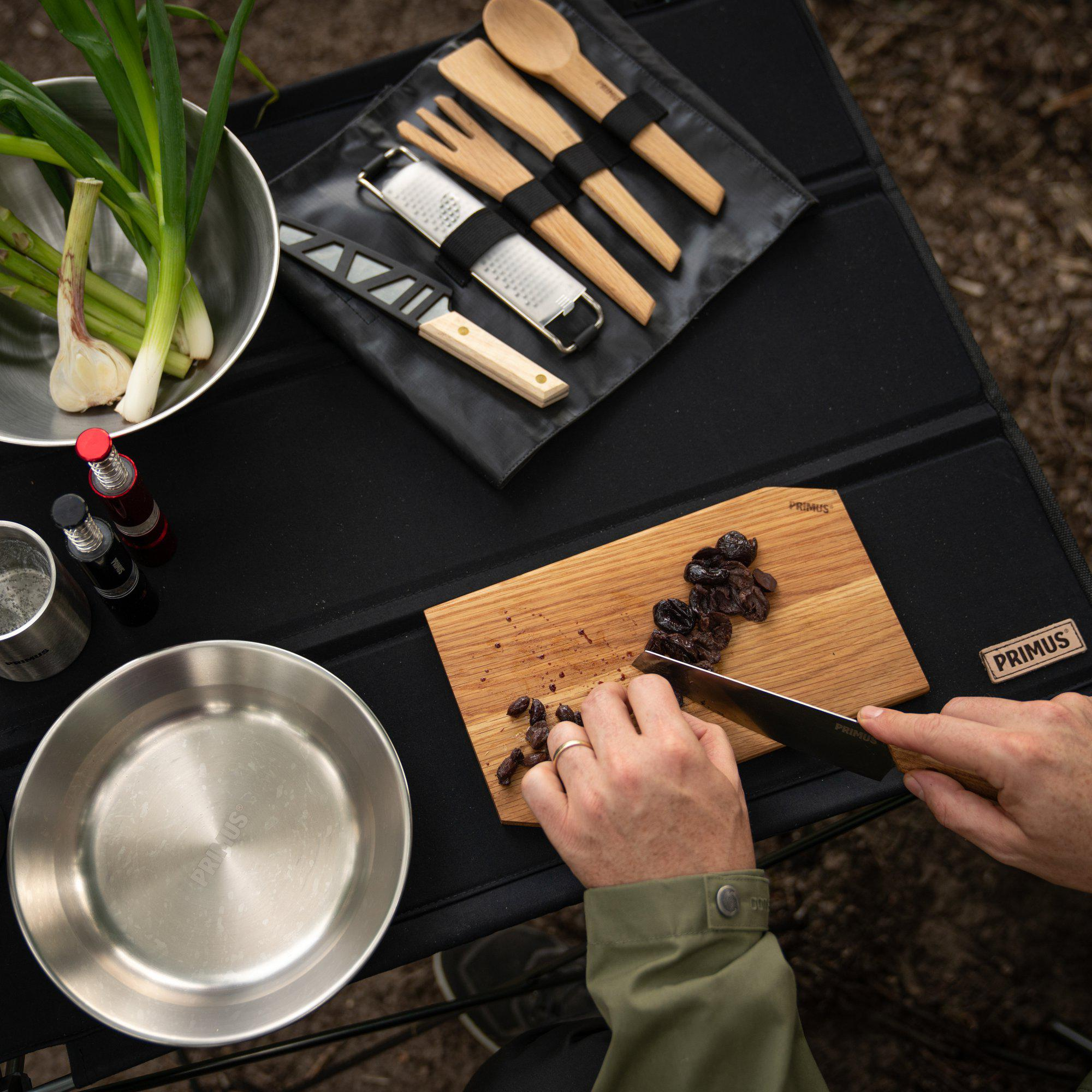 COOKWARE & UTENSILS
