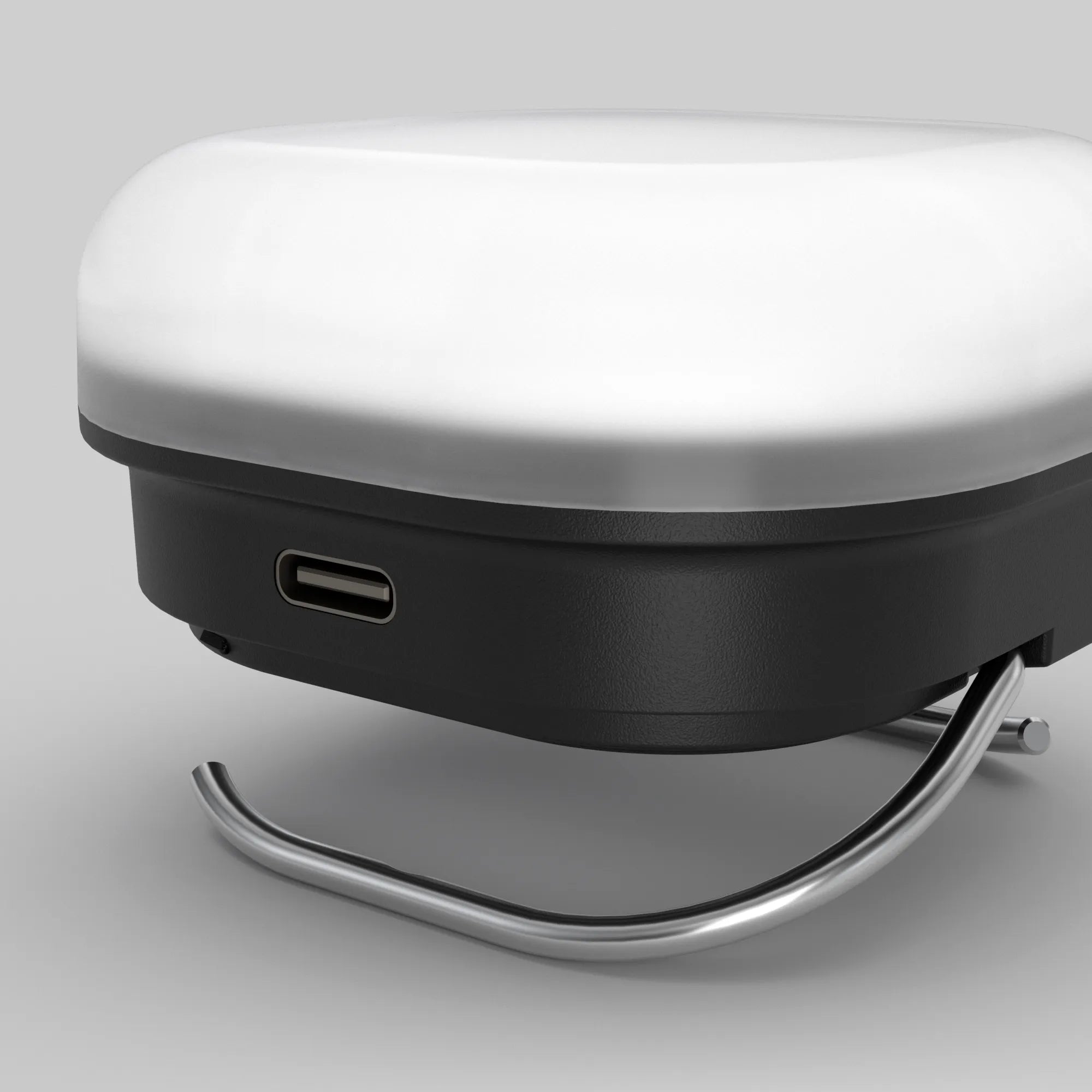 Glow Recharge Black_38506_USB-C