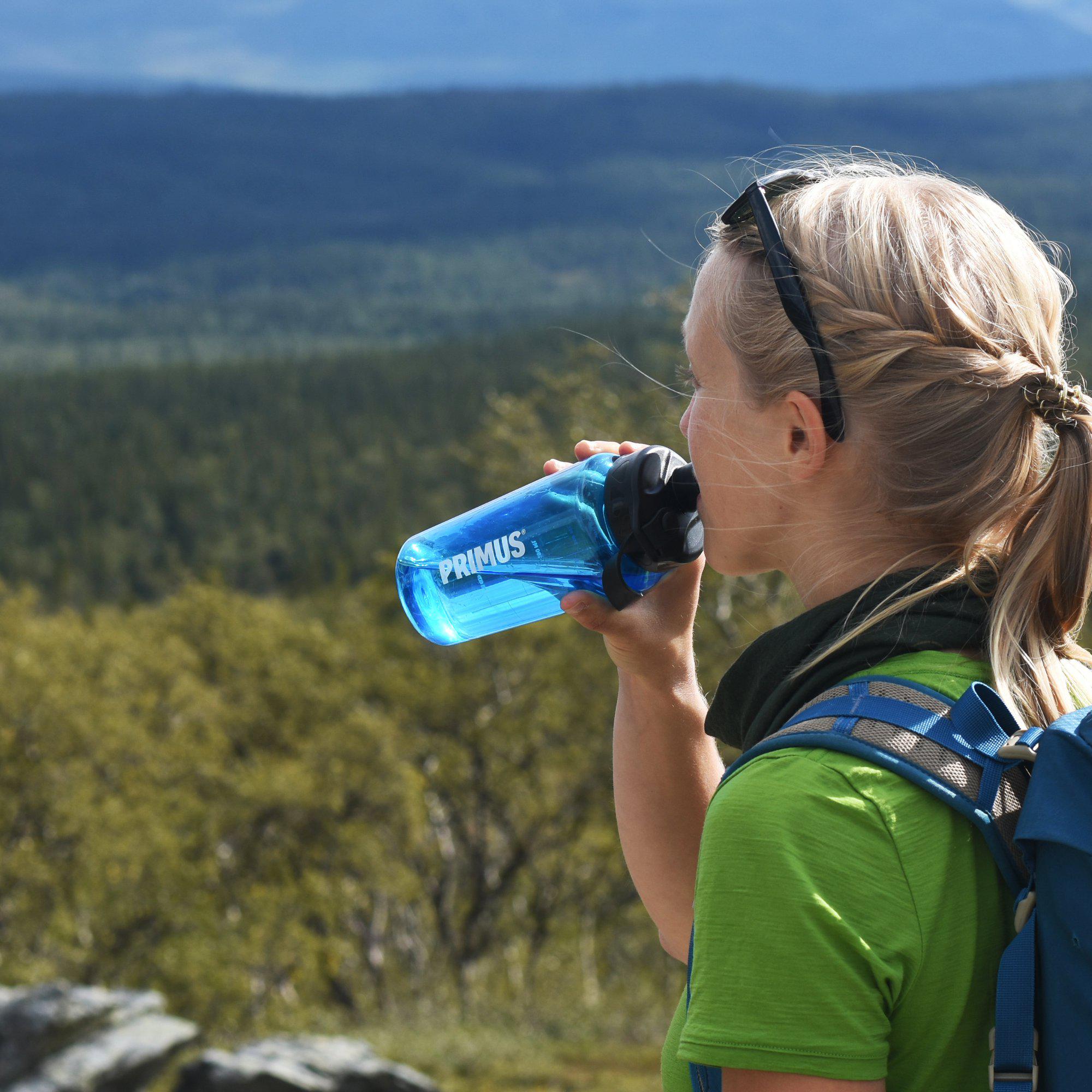 P740110_trailbottle-tritan_@evelina-holmberg_2019-10-lifestyleImages