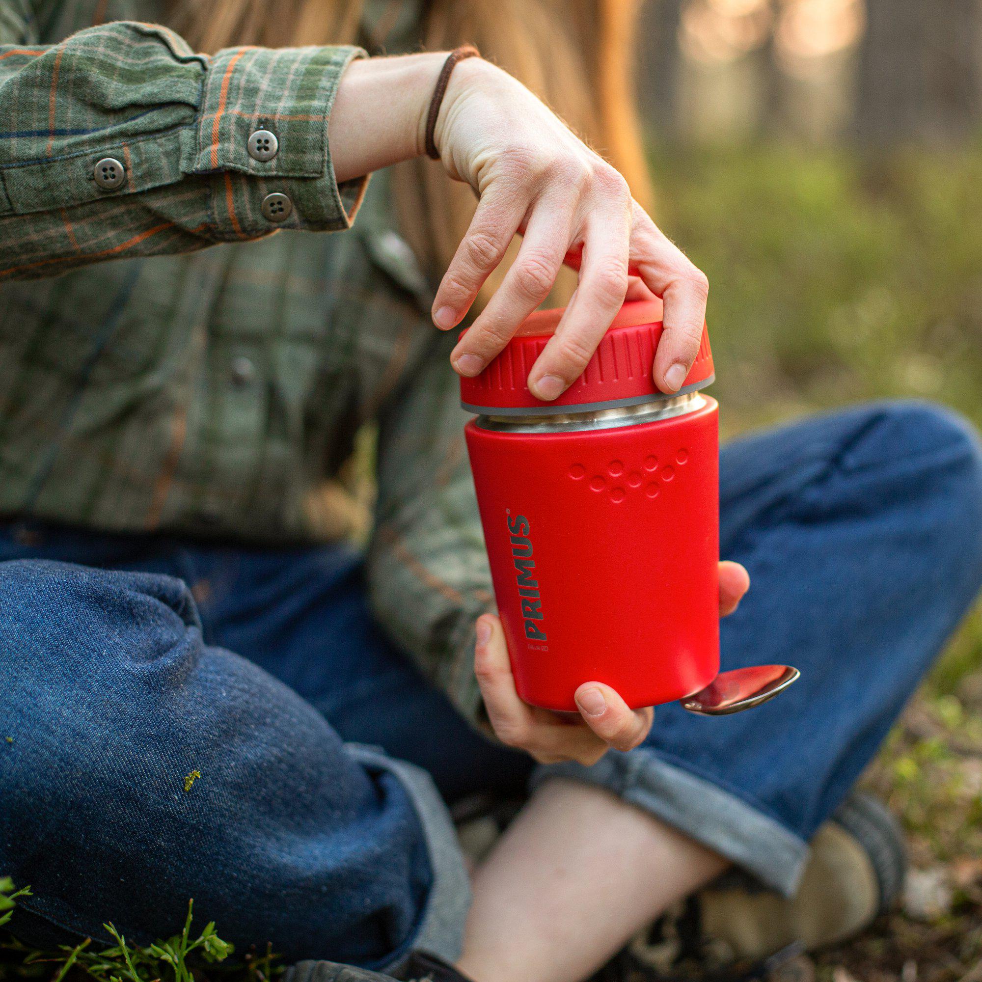 P737947_lunch-jug_stina-hjelm_2019-02_1-lifestyleImages